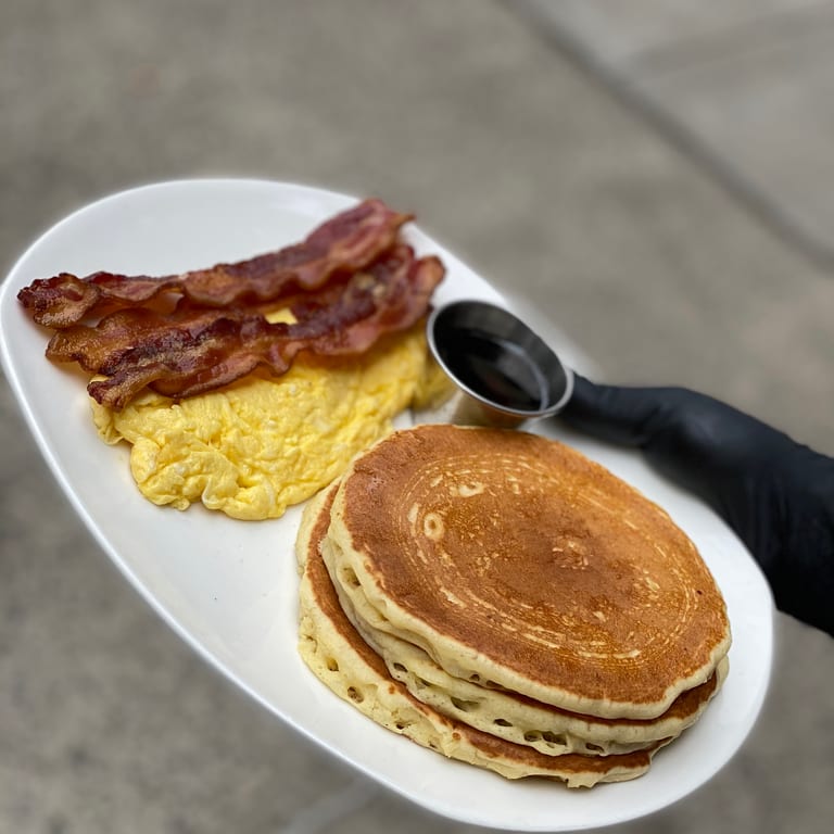 Delicious French Toast and Breakfast Classics